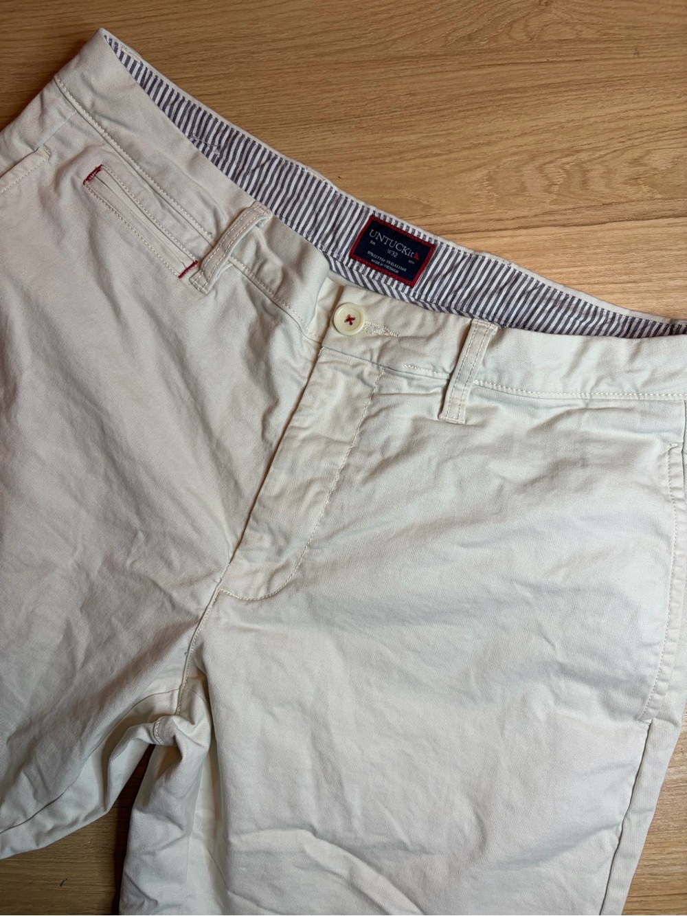 Untuckit Khaki Chino Shorts W32 Cotton Blend